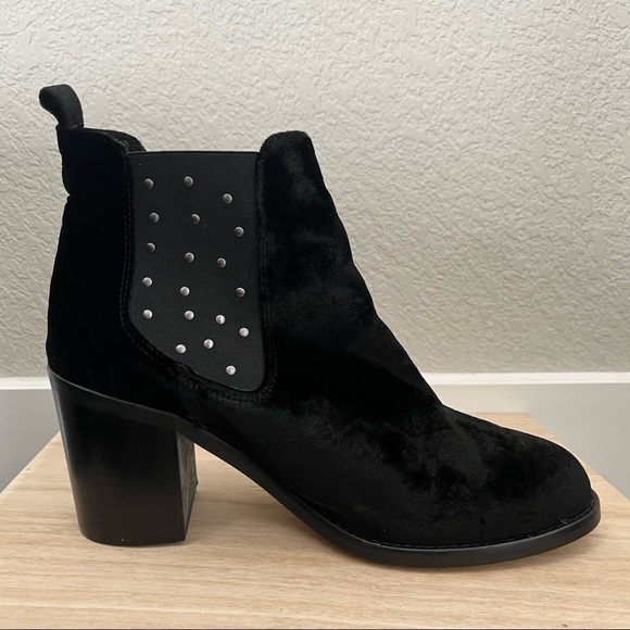 Musse & Cloud Black Mency Velvet Studded Block Heeled Ankle Boots 41 - Picture 7 of 7